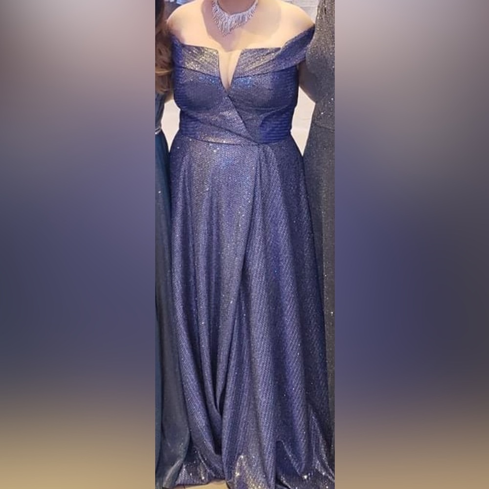 Party dress color blue prom